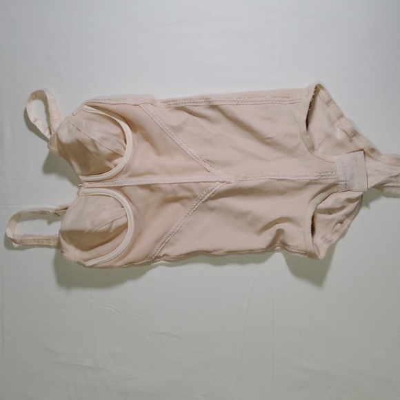 Promises by Proirette Body Shapewear Size 34 - Picture 7 of 8